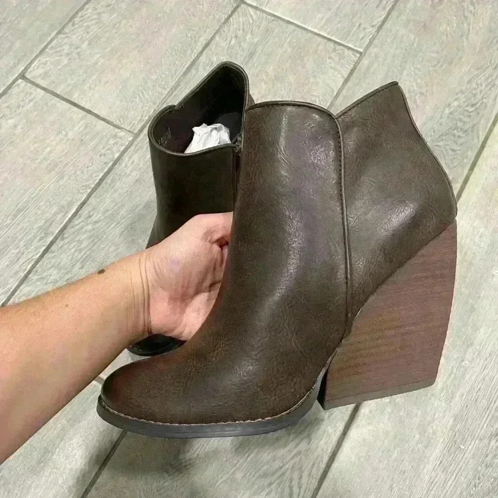 Very Volatile Whitby Boots Size 8.5 - Picture 6 of 6